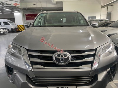 Xe Toyota Fortuner 2.7V 4x2 AT 2018