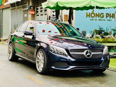 Mercedes Benz C200 xanh cavanside Model 2019