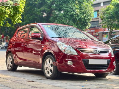 Xe Hyundai i20 1.4 AT 2010