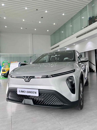 LIMO TPHCM TRẢ TRƯỚC CHỈ 88 TRIỆU BAO GỒM ĐĂNG KÝ