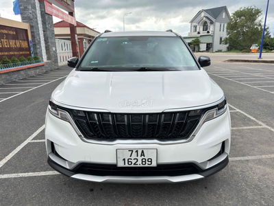 Kia Carnival 2023 Luxury 2.2D - 60 km