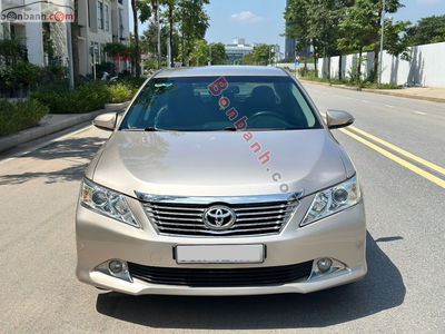 Xe Toyota Camry 2.5Q 2014