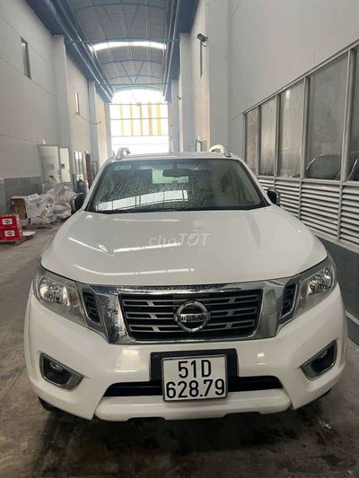 Bán Nissan Navara EL 2019 trắng, biển TP