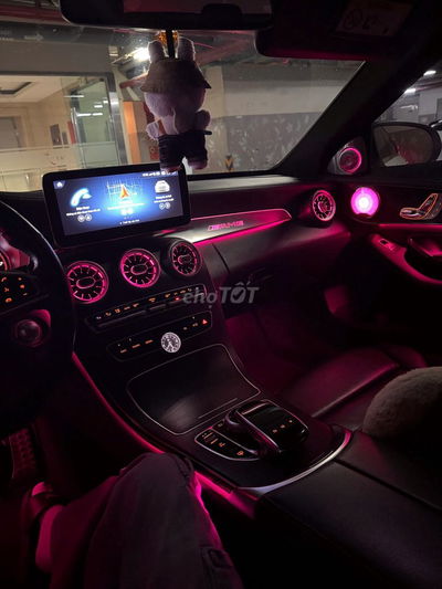 Mercedes-Benz C250 C300 màu trắng 2015