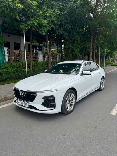 VinFast Lux A2.0 2022 Plus - 30000 km