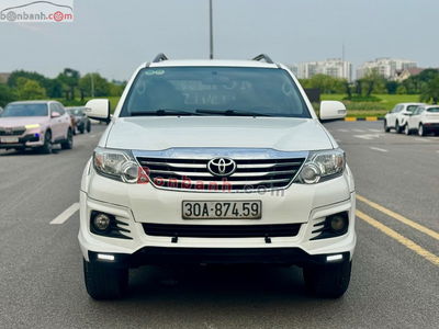 Xe Toyota Fortuner TRD Sportivo 4x2 AT 2015