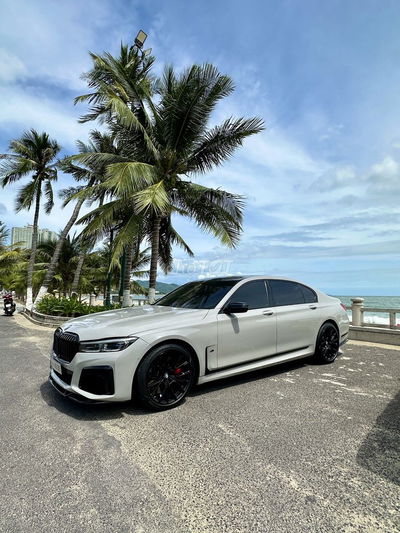 BMW 730Li sx 2017 đklđ 2020 lăn bánh chỉ 48.000km