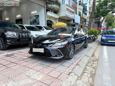 Xe Toyota Camry 2.5Q 2022