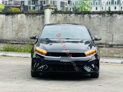 Xe Kia K3 Premium 1.6 AT 2022