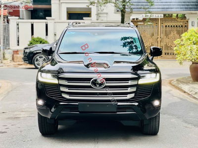 Xe Toyota Land Cruiser VXR 3.5 V6 2023