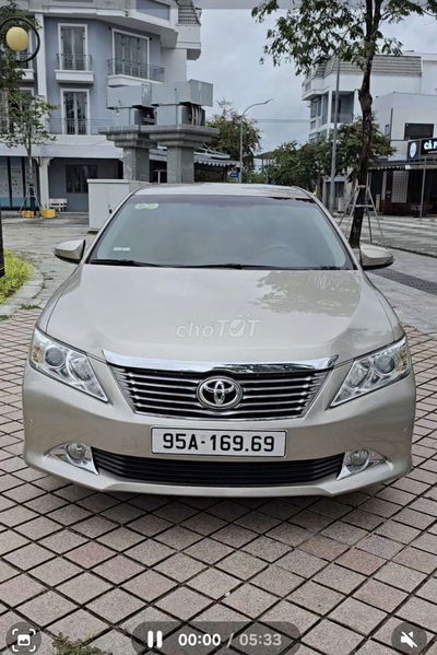 Toyota Camry 2014 2.5Q - 79900 km
