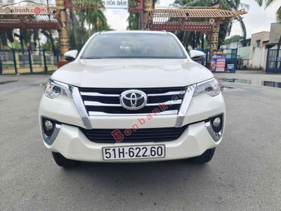 Xe Toyota Fortuner 2.7V 4x2 AT 2020