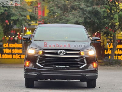 Xe Toyota Innova 2.0 Venturer 2018