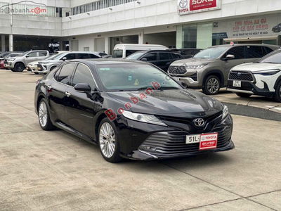 Xe Toyota Camry 2.5Q 2021