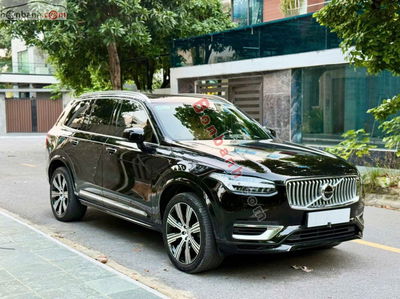 Xe Volvo XC90 Recharge T8 AWD 2021