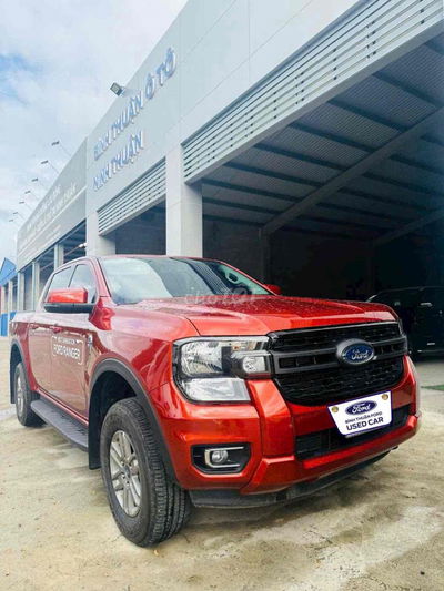 🚘 Ford Ranger XLS AT 4x2 – Đời 2022