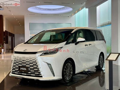 Xe Lexus LM 500h 2025