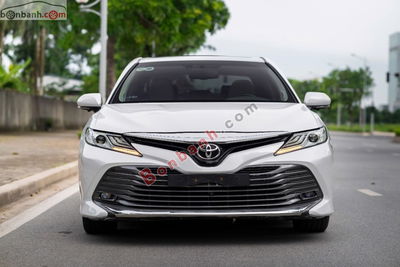 Xe Toyota Camry 2.5Q 2019