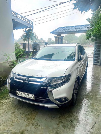 Mitsubishi Outlander 2018 2.0 Premium xe zin đẹp
