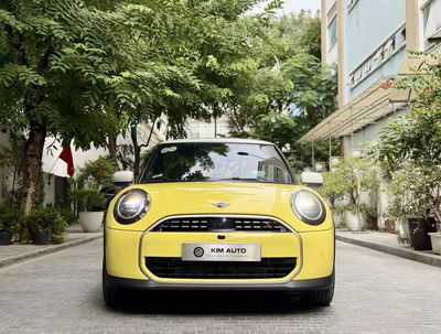 MINI Cooper S 3 Cửa 2025 Vàng Sunny - 2000 km