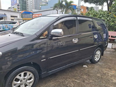 Toyota Innova G 2006 màu đen, 175.000 km