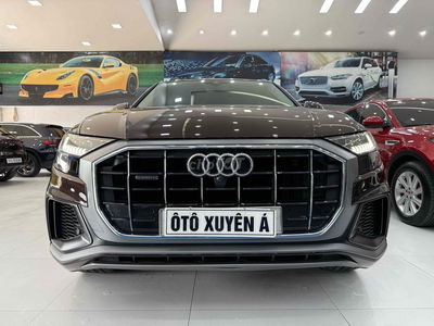 Audi Q8 2021 55 TFSI quattro - 17,000 km