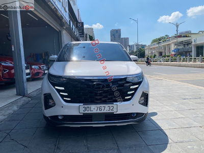 Xe Hyundai Custin Cao Cấp 2.0T 2024