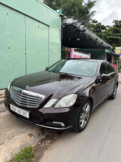 Mercedes Benz E300 2009