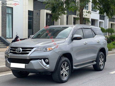 Xe Toyota Fortuner 2.7V 4x2 AT 2019