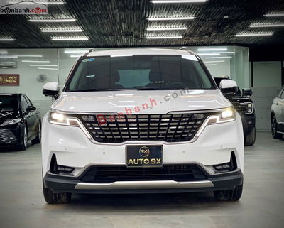 Xe Kia Carnival Premium 2.2D 7S 2023