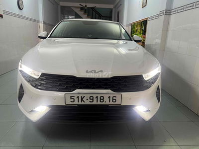 Kia K5 đăng kí 12/2023 bản 2.0 Luxury - 24888 km