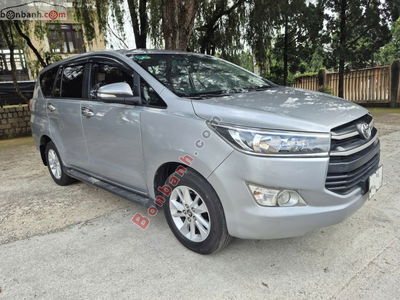 Xe Toyota Innova 2.0E 2018