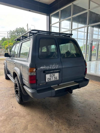 Toyota Land Cruiser 80