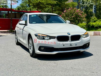 Xe BMW 3 Series 320i 2015