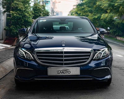 Mercedes E200 Model 2021 Xanh Cavansite - Nâu