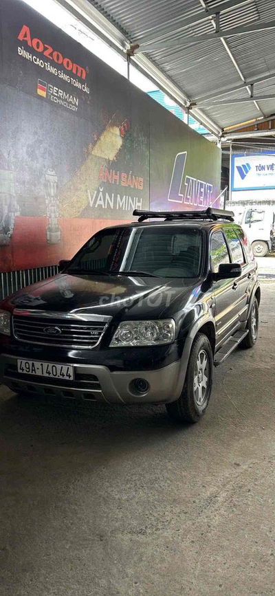 Ford Escape 2004 XLT 3.0 AT - 199999 km