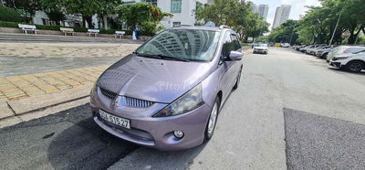 Bán xe Grandis gia đình sử dụng, chủ yếu nữ lái