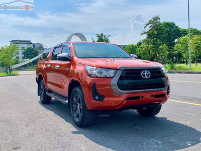 Xe Toyota Hilux 2.4L 4x2 AT 2021