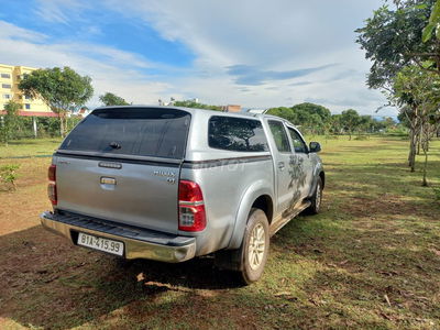 Toyota Hilux 2014 3.0G 4x4 MT - 200000 km