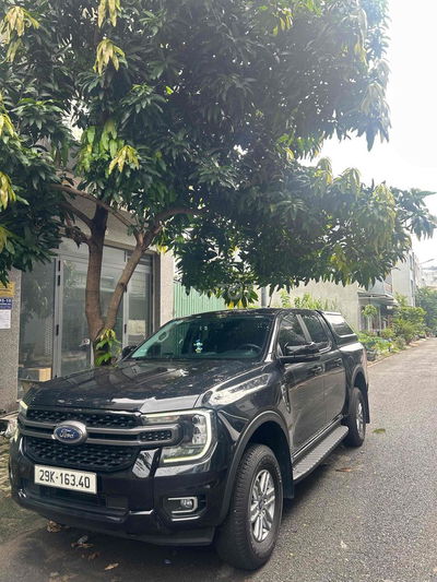 Ford Ranger 2024 XLS 2.0 4X2 AT - 18000 km