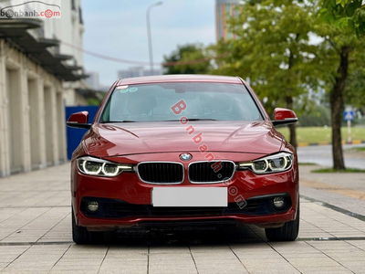 Xe BMW 3 Series 320i 2018