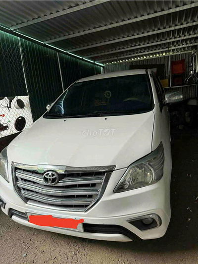 Toyota Innova 2015 - 60000 km