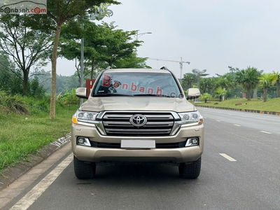Xe Toyota Land Cruiser VX 4.6 V8 2017
