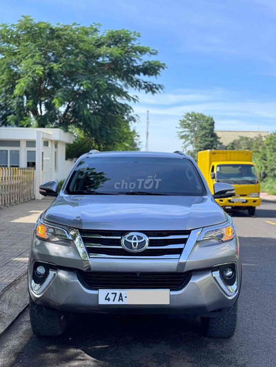Toyota Fortuner 2017 2.4G 4x2 - 93000 km