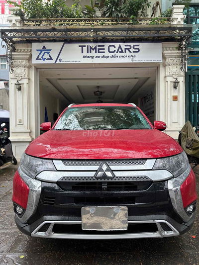 Mitsubishi Outlander 2021 Premium - 58000