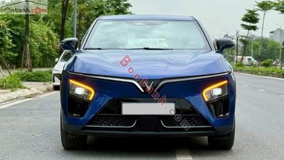 Xe VinFast VF7 Plus AWD 2024