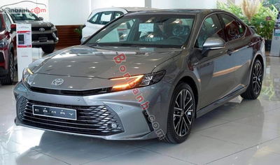 Xe Toyota Camry 2.5 HEV Mid 2025