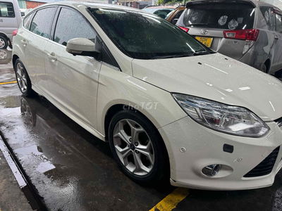 Ford Focus 2014 S 2.0 AT - 71000 km