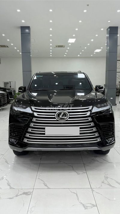 Bán Lexus LX600 7 chỗ, sản xuất 2023, một chủ.