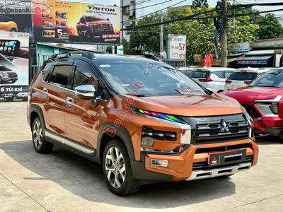 Xe Mitsubishi Xpander Cross 1.5 AT 2023